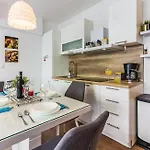 Apartman Trixi *