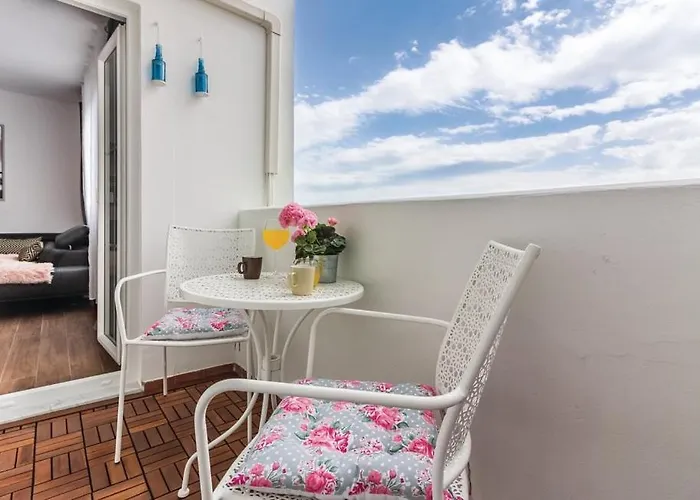 Διαμέρισμα Trixi Πούλα